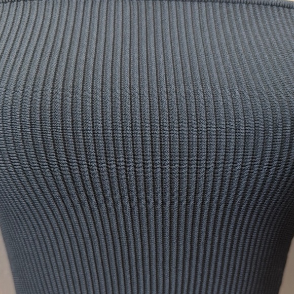 Aritzia Black Ribbed Bandeau Top - Picture 2 of 7